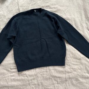 UNIQLO Wool Crewneck